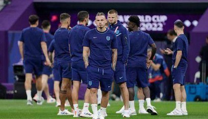 【世界杯】普利希奇中楣 凯恩失绝杀 英格兰平美国