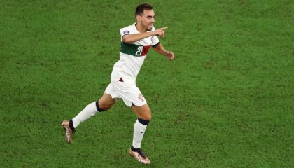 开云体育在线-8年后回归稳定输出 葡萄牙草根英雄将成秘密武器？