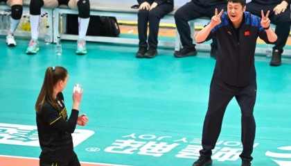 开云体育在线-女排进入“中生代教练”时代 赵勇带来“新可能”？